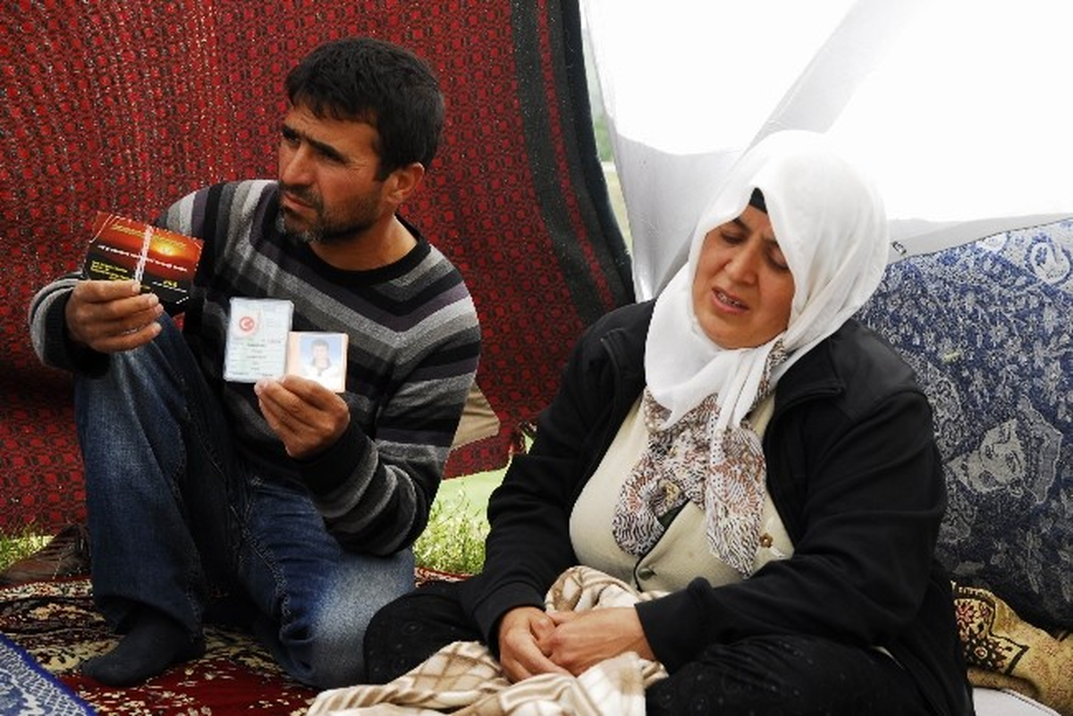 PKK'nın Çocuklarını Kaçırdığı Aile Yardım İstedi