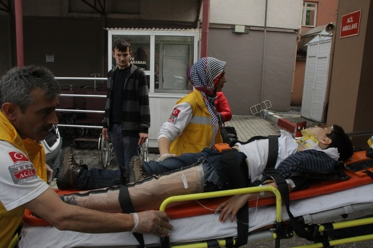 Elektrikli Bisiklete Hep Beraber Binen 3 Çocuk Yaralandı