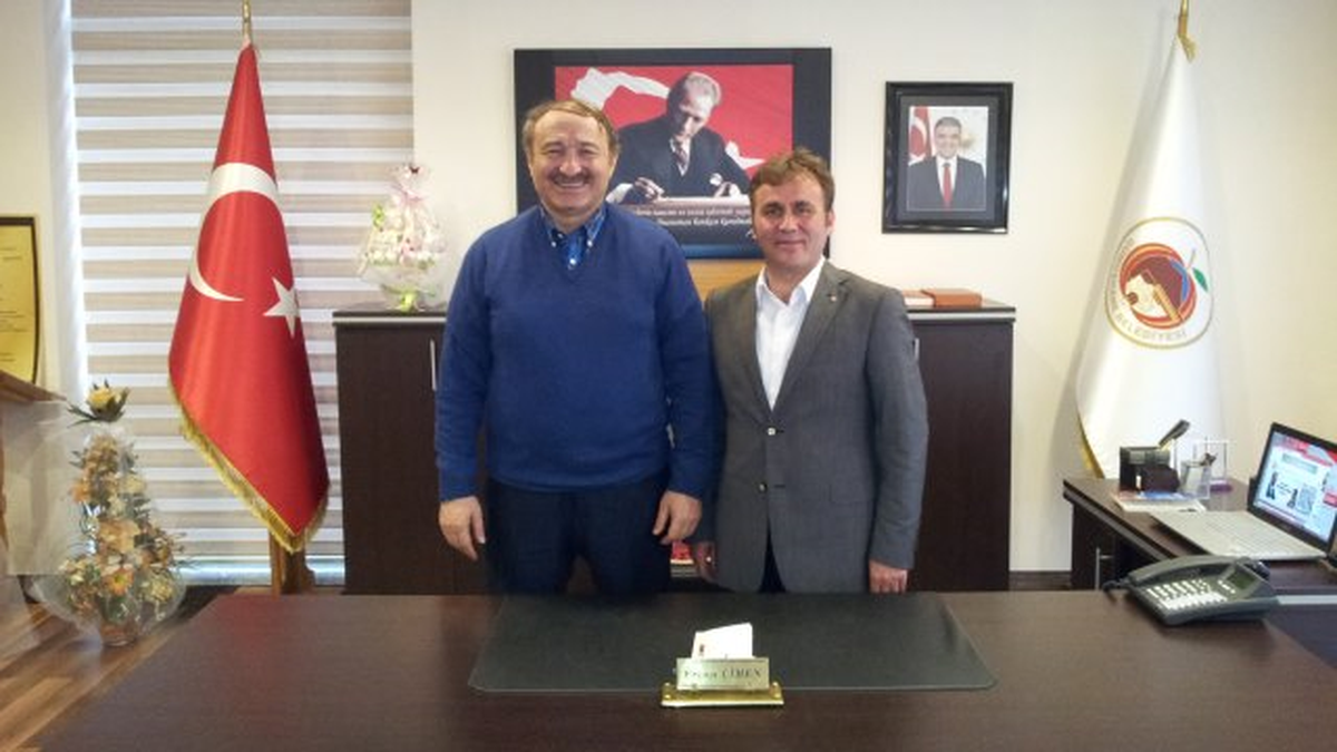 Eski Bakan Özak\'tan, Başkan Çimen\'e Hayırlı Olsun Ziyareti