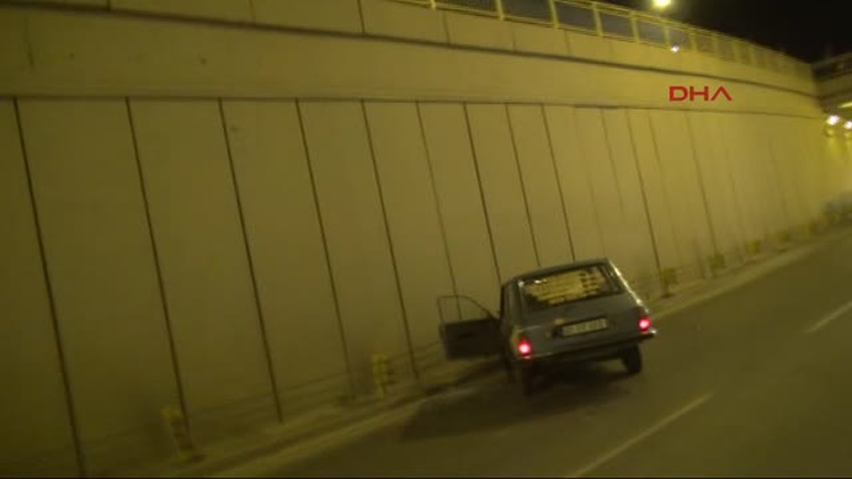 Gözüne Cam Parçaları İsabet Eden Yaralı, \'Beni Hastaneye Getirin Diye Gözyaşı Döktü