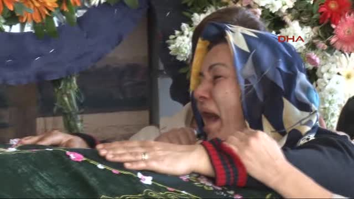 İntihar Eden Umay, Son Yolculuğuna Uğurlandı
