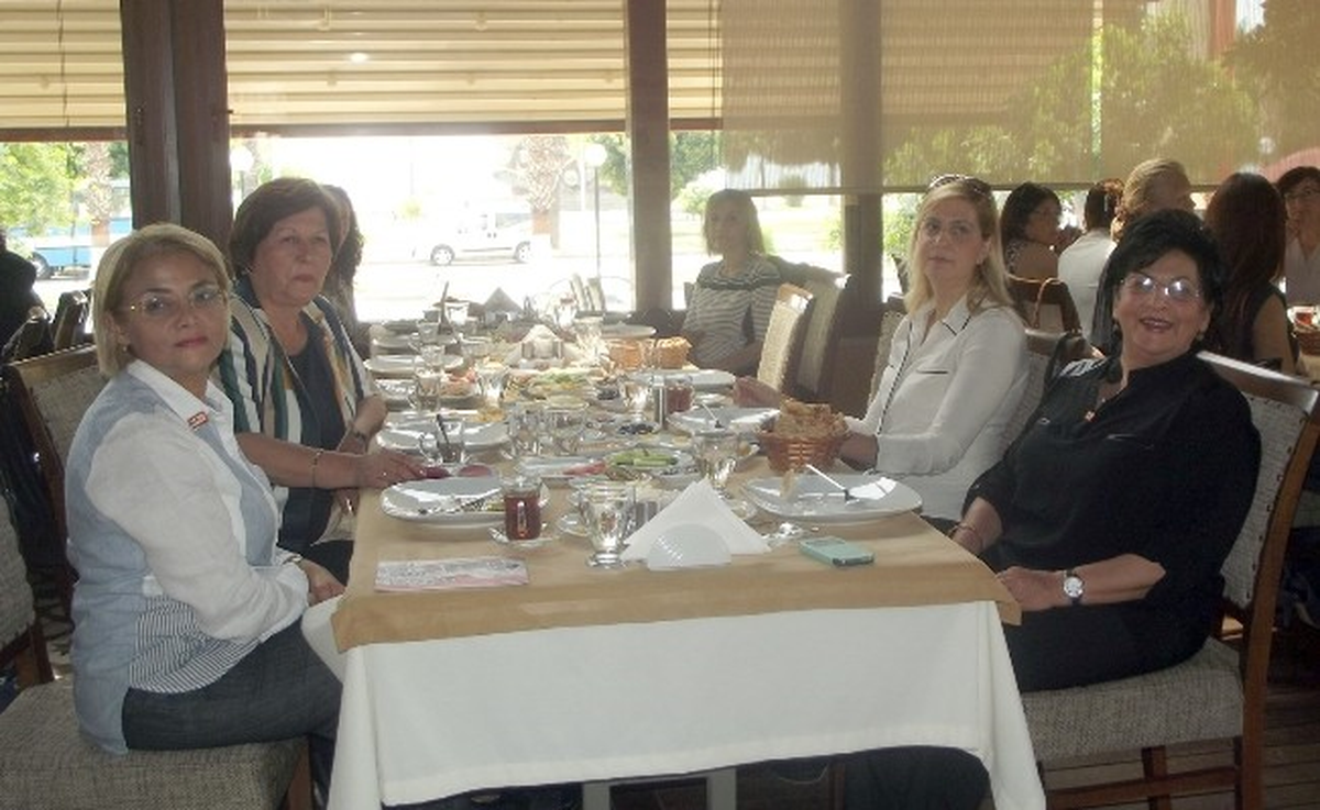 Ka.der Kadın Seçilmişlerle Buluştu