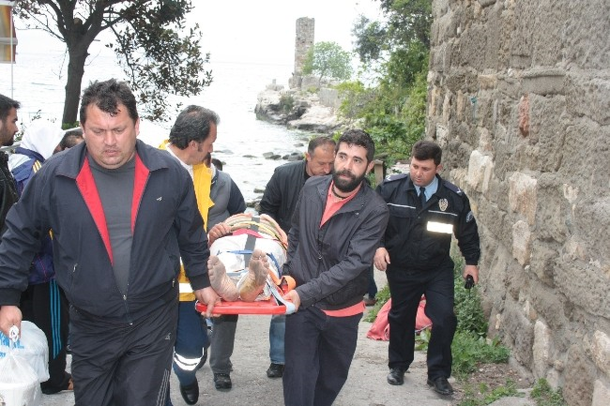Kaleden Düşen Şahıs Hayatını Kaybetti