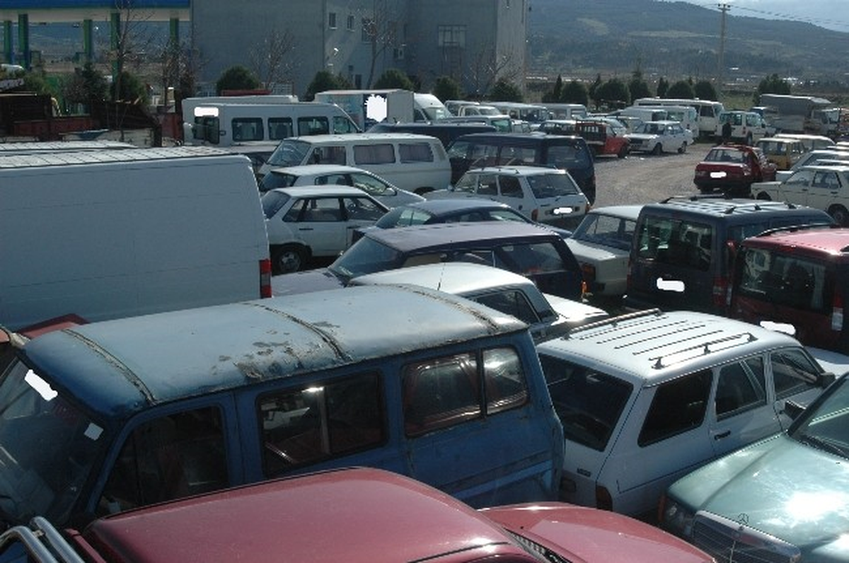 Kamyon Garajı Boşaltıldı