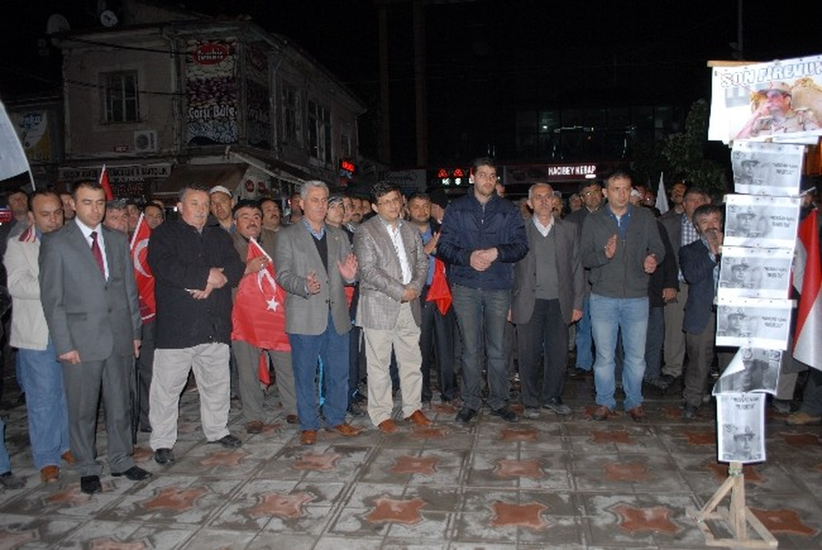 Mısır\'daki İdam Kararları Bolvadin\'de de Protestosu Edildi