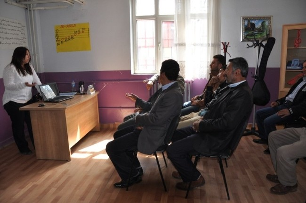 Mutki\'de Sürü Yönetimi Elemanı Benim Projesi