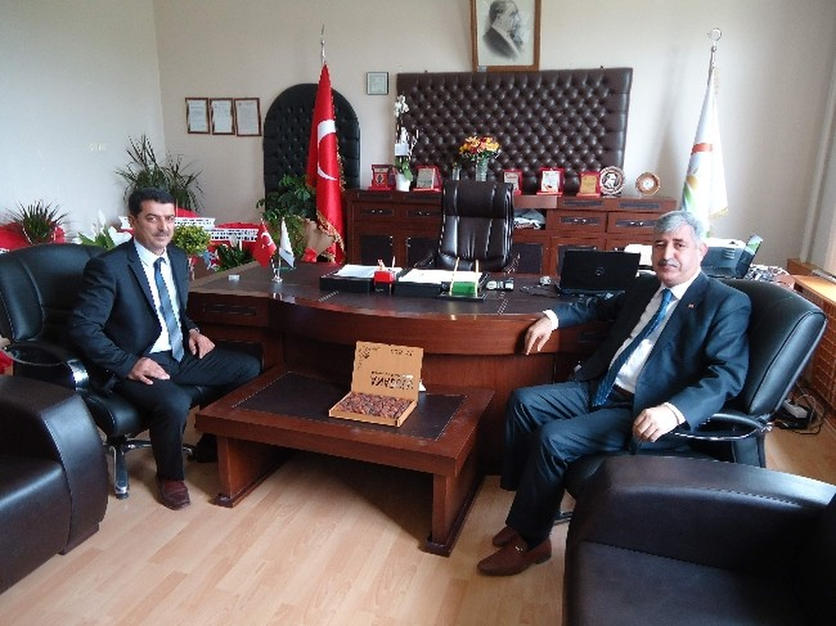 Polat\'tan Kayısı Araştırma İstasyonu Müdürlüğü\'ne Ziyaret