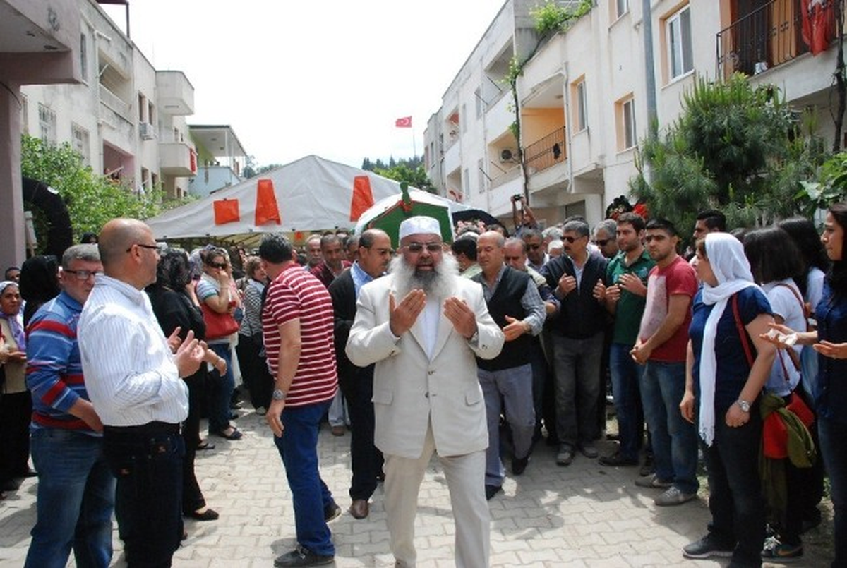 Sınav Gününde Mezara Konuldu