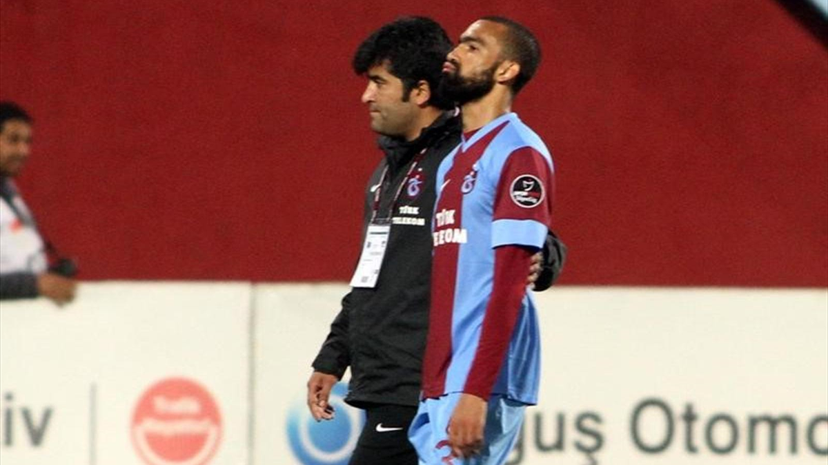 Trabzonspor\'da Jose Bosingwa Şoku