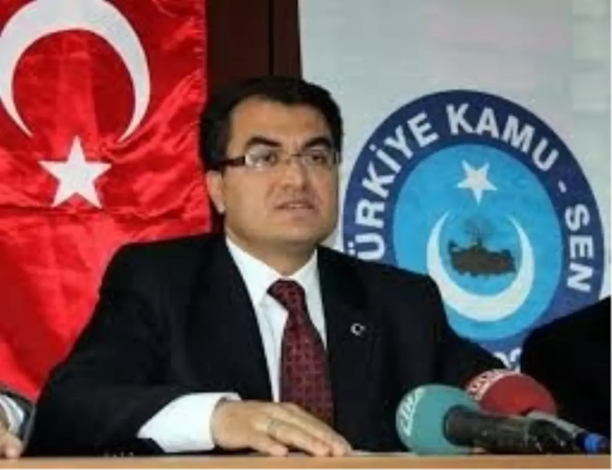 Türkiye Kamu-Sen İzmir\'de 1 Mayıs\'a Katılmayacak