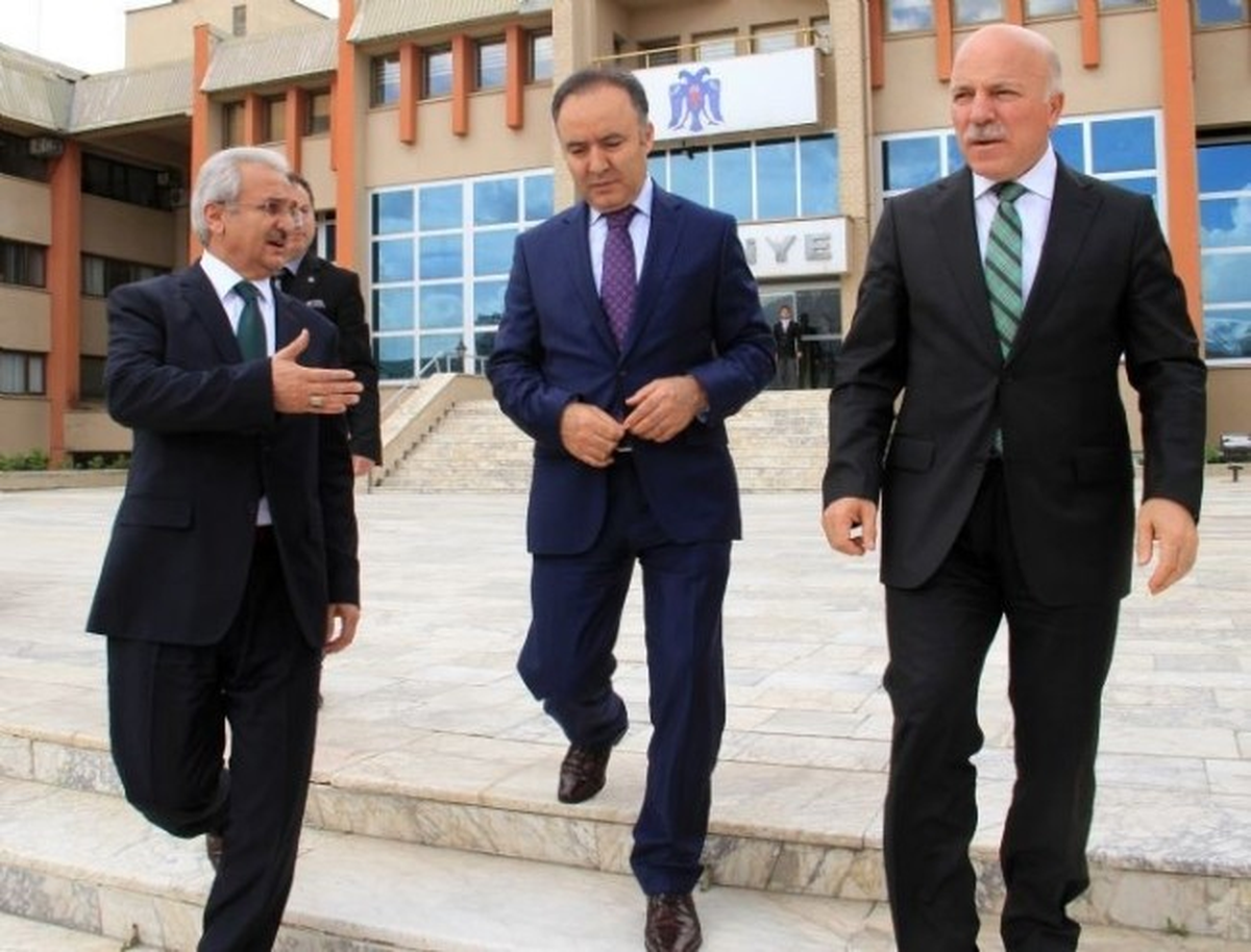 Vali Altıparmak ve Başkan Sekmen\'den, Başsoy\'a Ziyaret