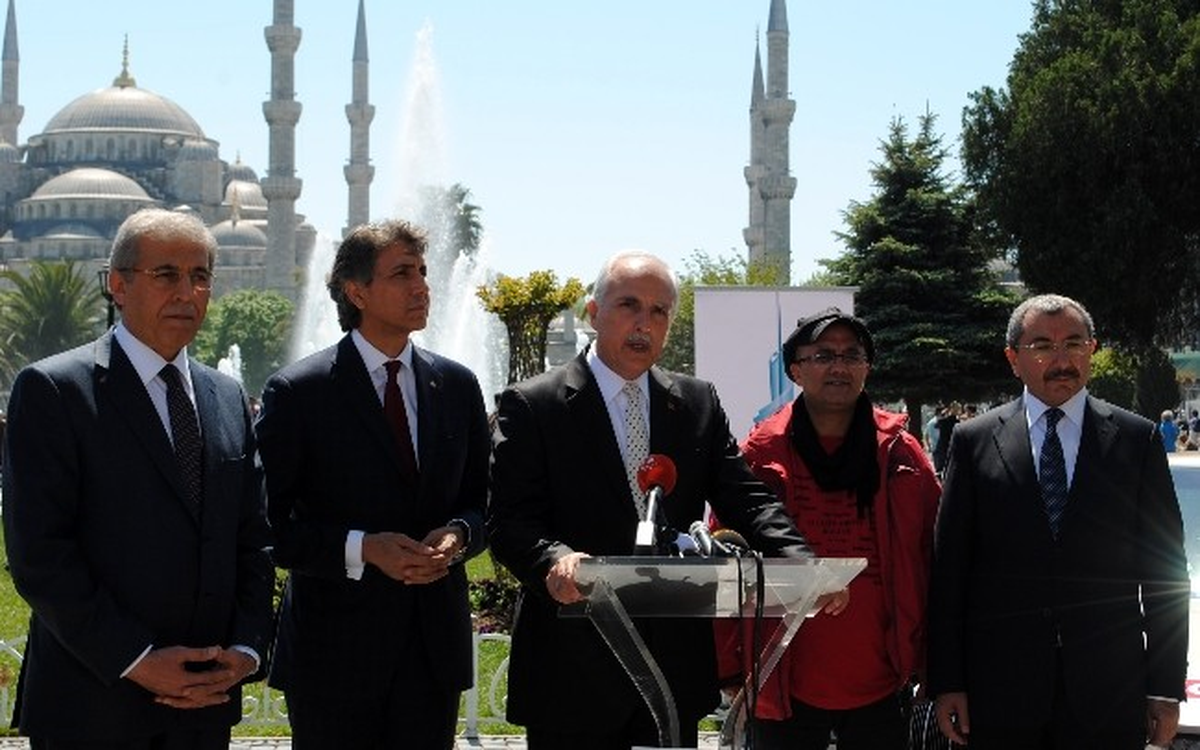 Vali Mutlu\'dan "1 Mayıs" Açıklaması