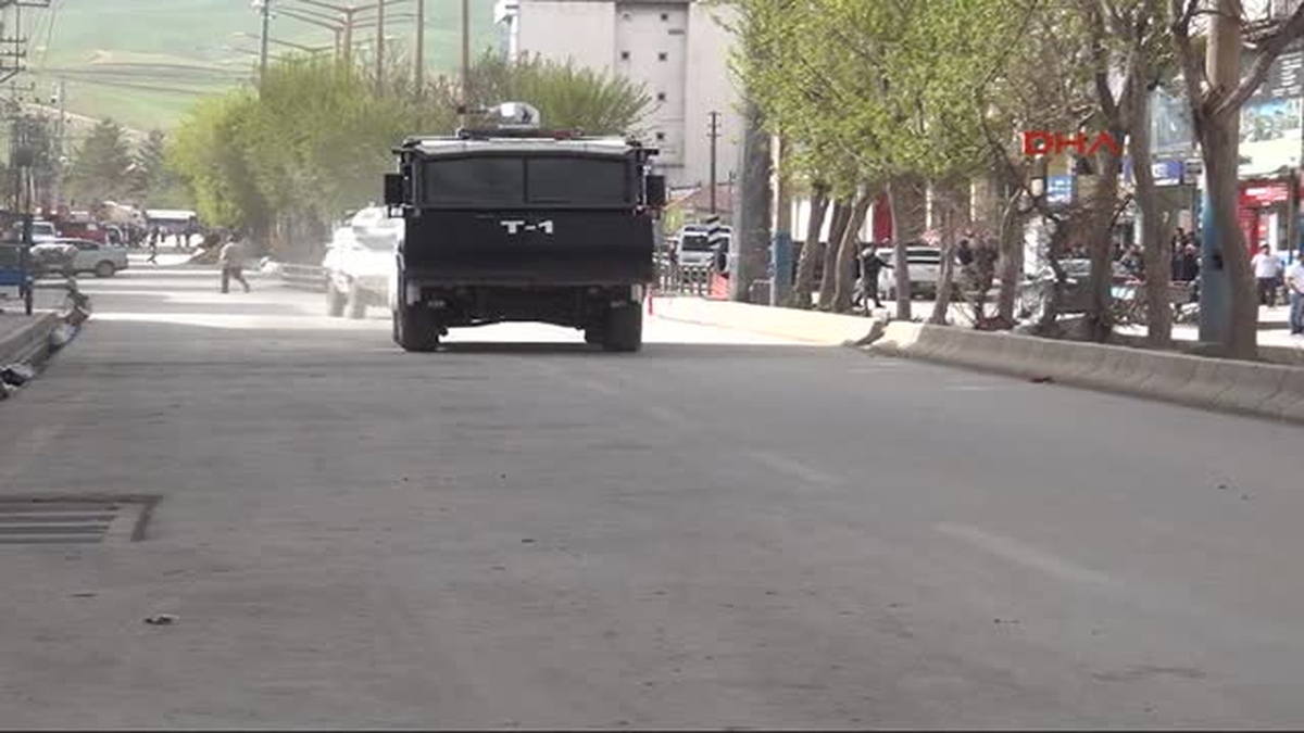 Yüksekova Mobese Gerginliği