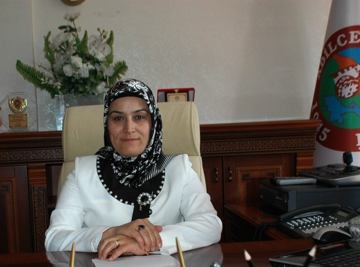 Adilcevaz\'ın İlk Kadın Başkan Vekiline Ziyaret