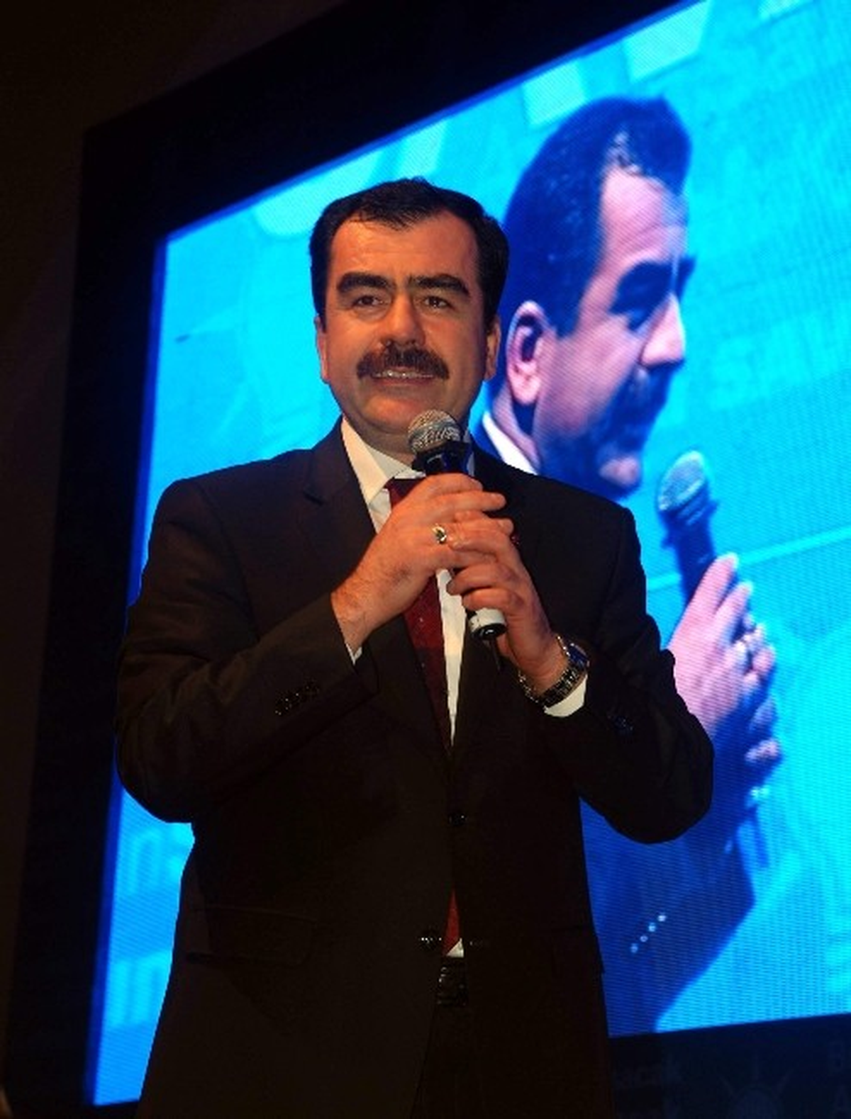 AK Parti\'li Erdem, İşçi Bayramını Kutladı