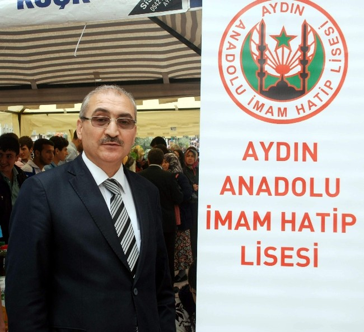 Aydın\'dan İmam Hatip Öğrencileri Arkadaşlarına Destek İçin Kermes Düzenledi