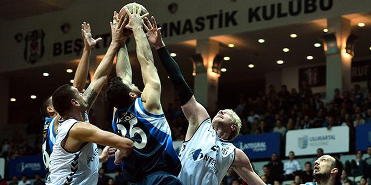 Beşiktaş Farka Gitti