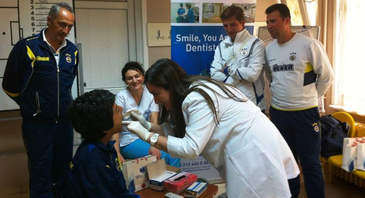 Dentistanbul\'un Fenerbahçe Ziyareti