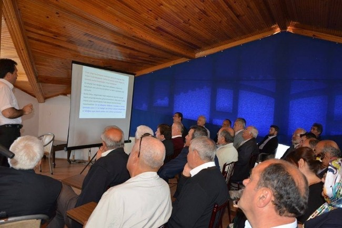 Fatsa\'da Fındık Üreticileri Bilgilendirildi