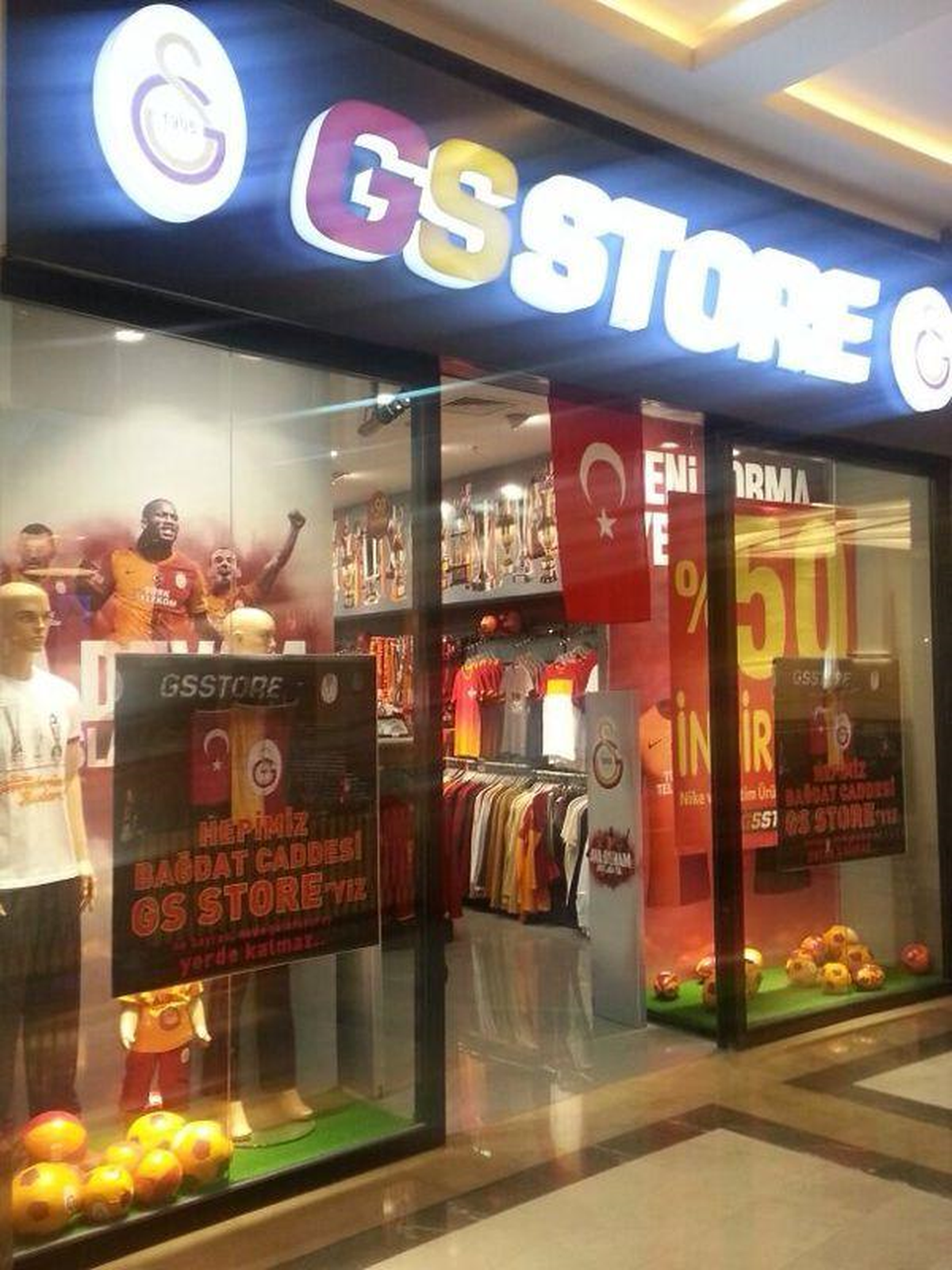 Gs Store Mağazasına Yapılan Saldırı