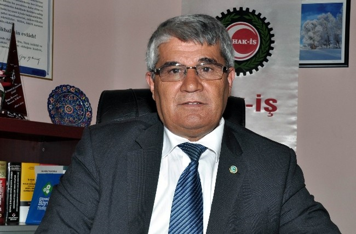 Hak-İş: "Darbe Girişimine Karşıyız"