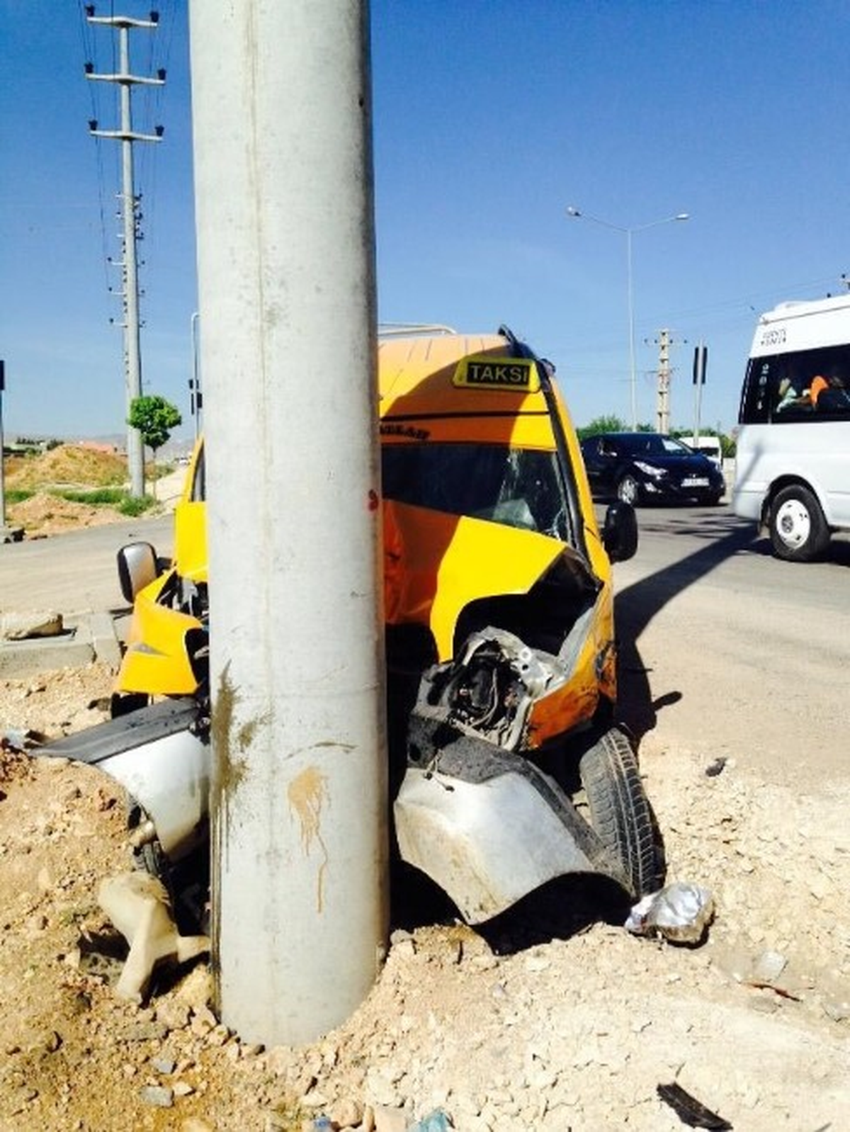 Kızıltepe\'de Trafik Kazası: 1 Yaralı