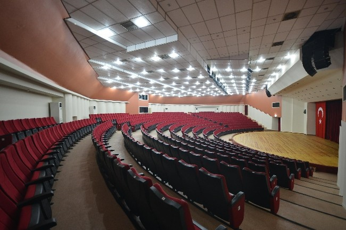 Kültürpark\'taki Üç Sanat Merkezinde Biletler 1 Lira