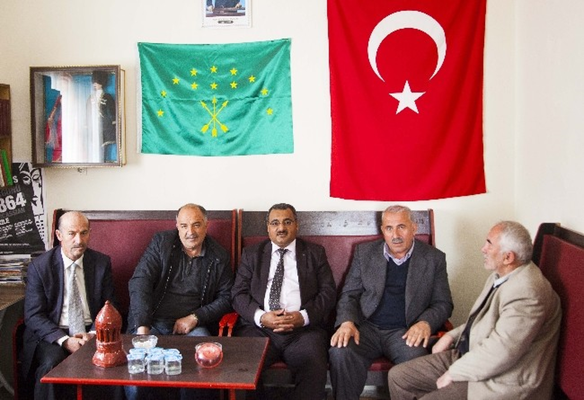 Müftü Demirel\'den Dernek Ziyareti