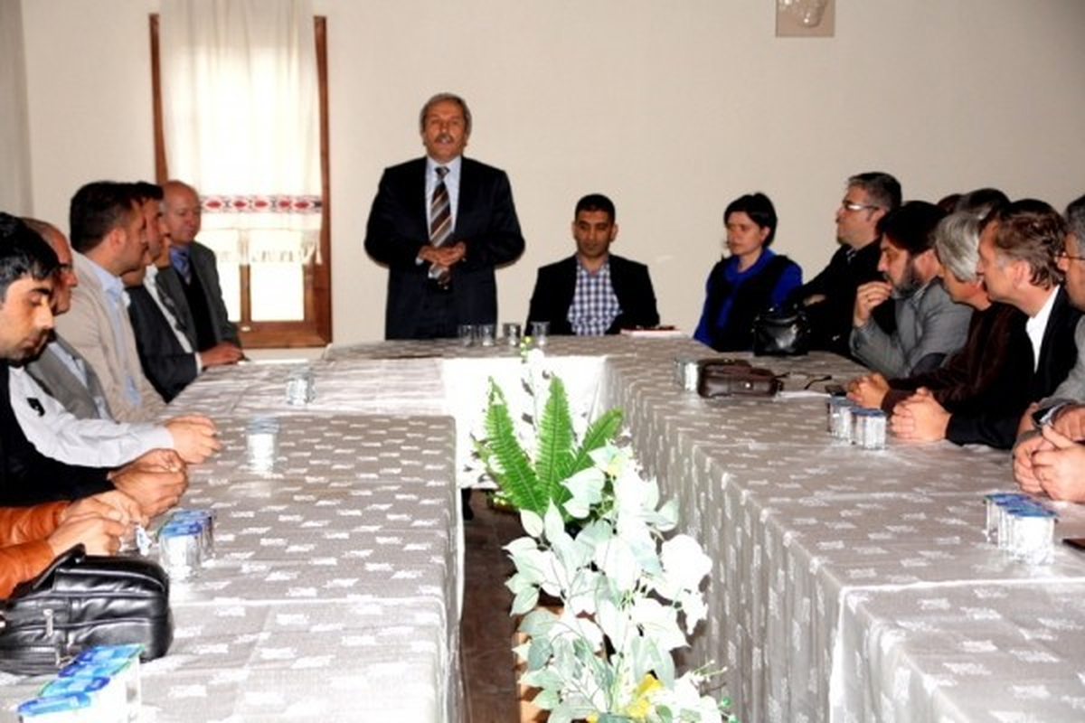 Osmaneli Belediye Başkanı Şahin İlk Toplantısını Meslek Gruplarıyla Yaptı
