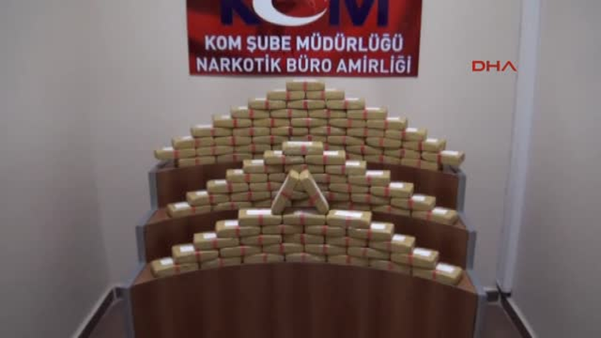 Otomobilde 51 Kilo Eroin Ele Geçirildi