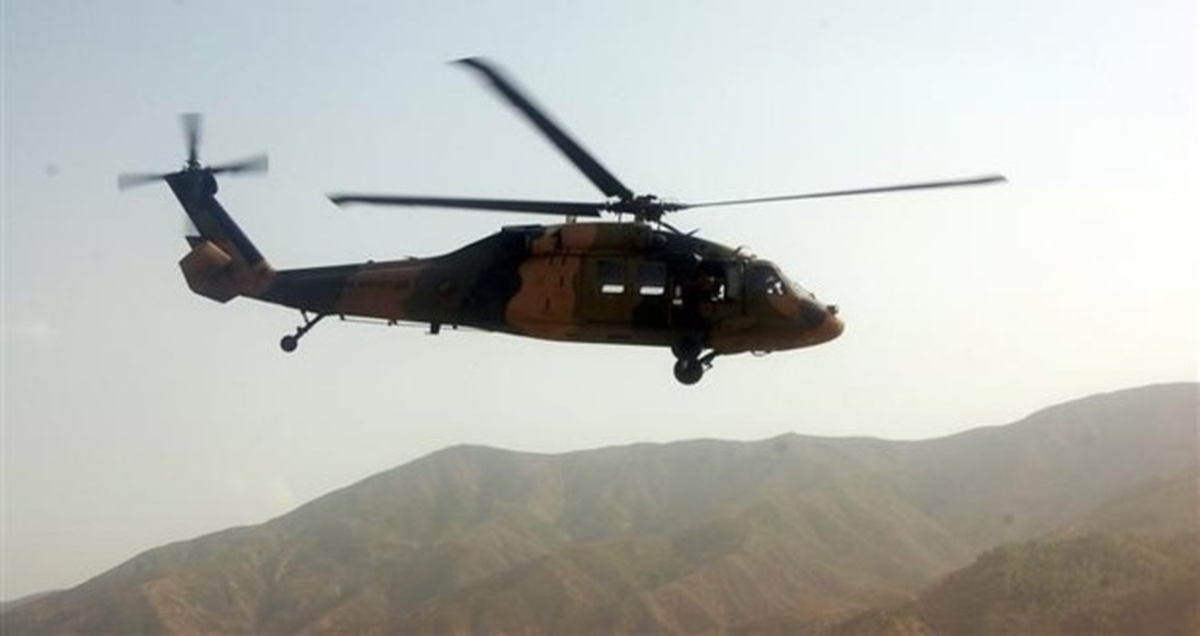 PKK\'lılar Diyarbakır\'da Askeri Helikoptere Ateş Açtı