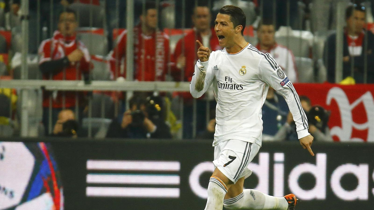 Ronaldo Messi\'nin Rekorunu Kırdı