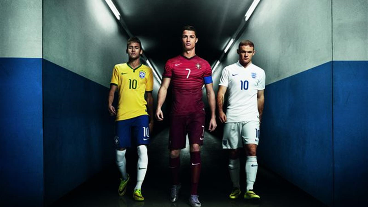 Ronaldo, Neymar, Ibrahimovic, Rooney, Iniesta! Hepsi Bu Nefis Reklamda!