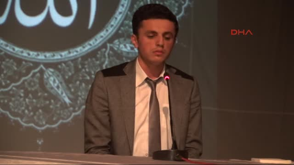 Sanatçılara Eleştiri Meşru Olmayan Yaşam Tarzları Ön Plana Çıkarılıyor