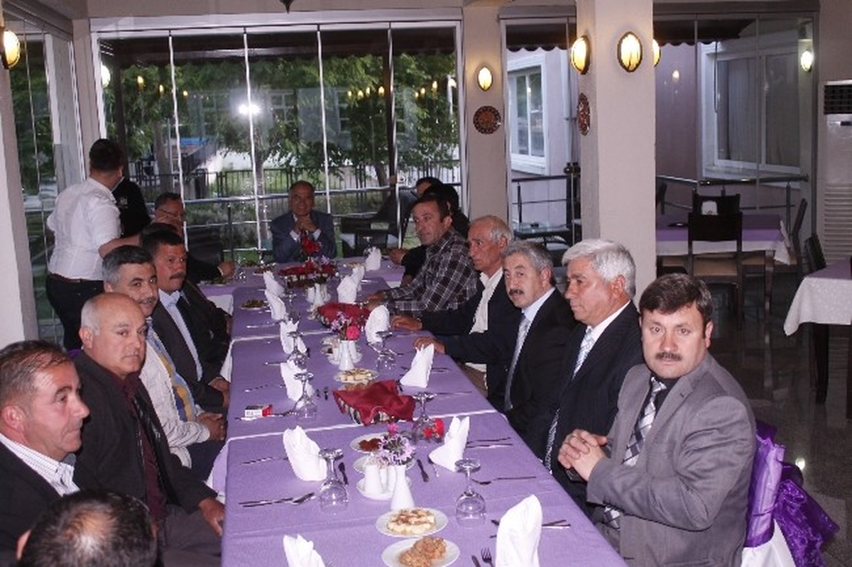 Selçuk\'un Başkanı Bakıcı Muhtarlarla Buluştu