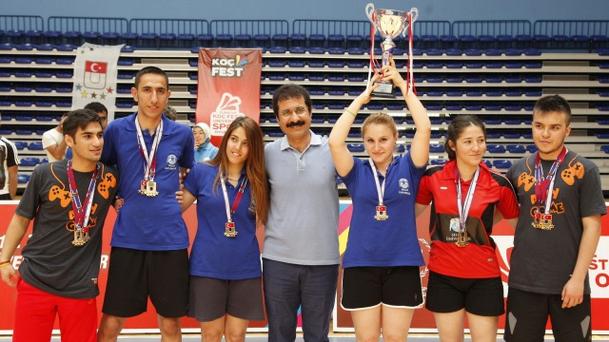 Selçuk Üniversitesi Speed Badminton\'da İddiasını Ortaya Koydu
