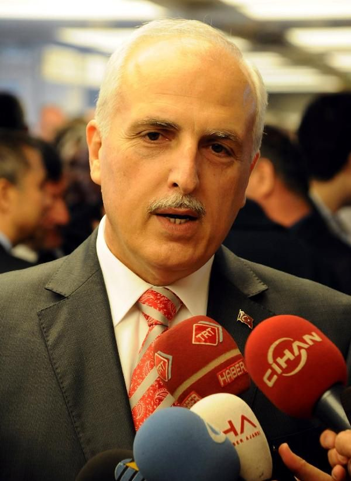 Vali Mutlu: Dileğim Müracaatçıların Değerlendırme Bir Kez Daha Yapması ve Uzlaşıcı Olması