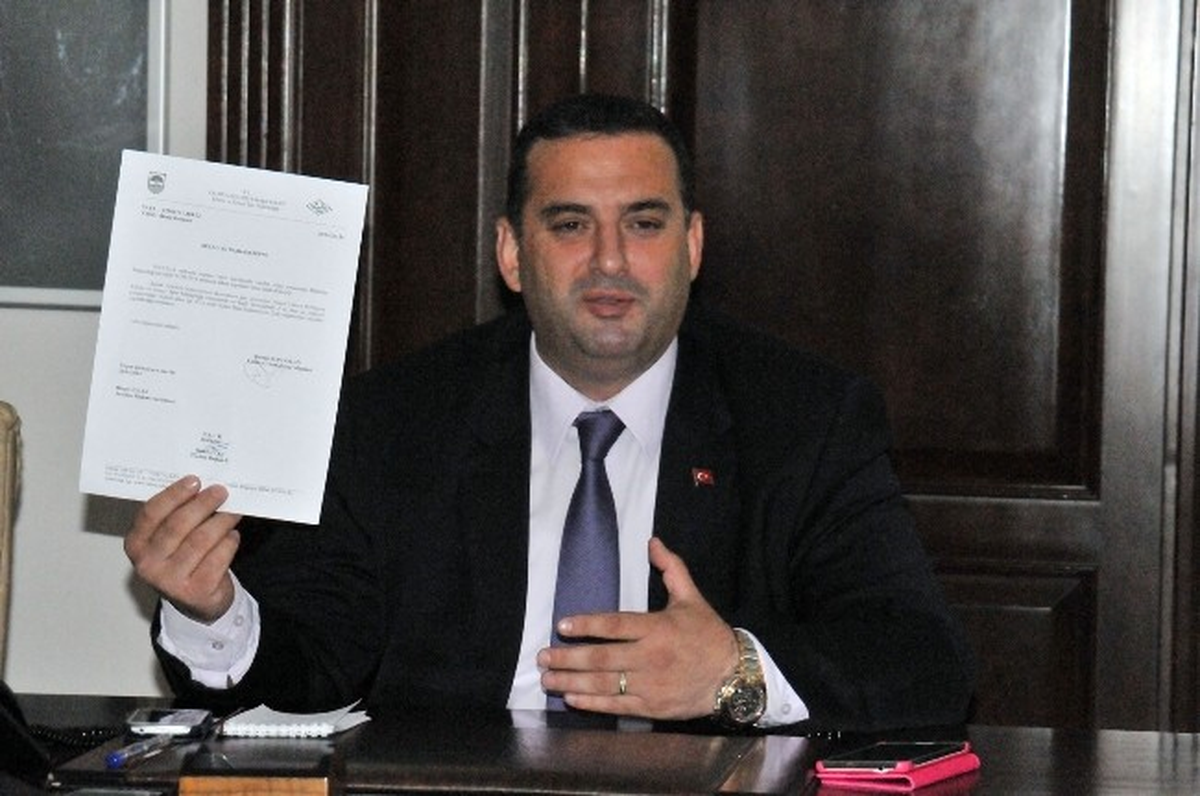 Yalova Belediyesi\'nde 80 İşiçinin Sözleşmesi 2 Ay Uzatıldı