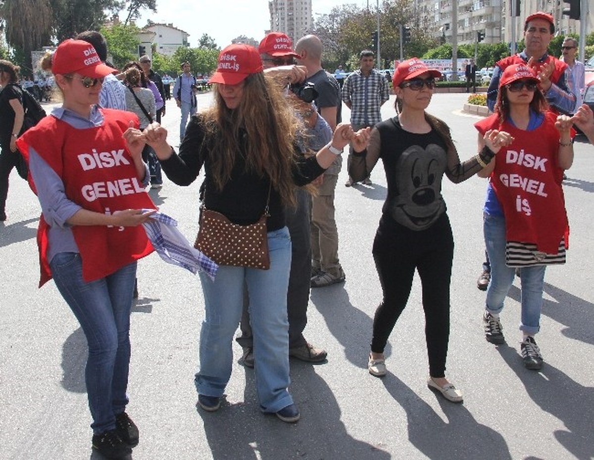 Adana\'da 1 Mayıs Coşkusu