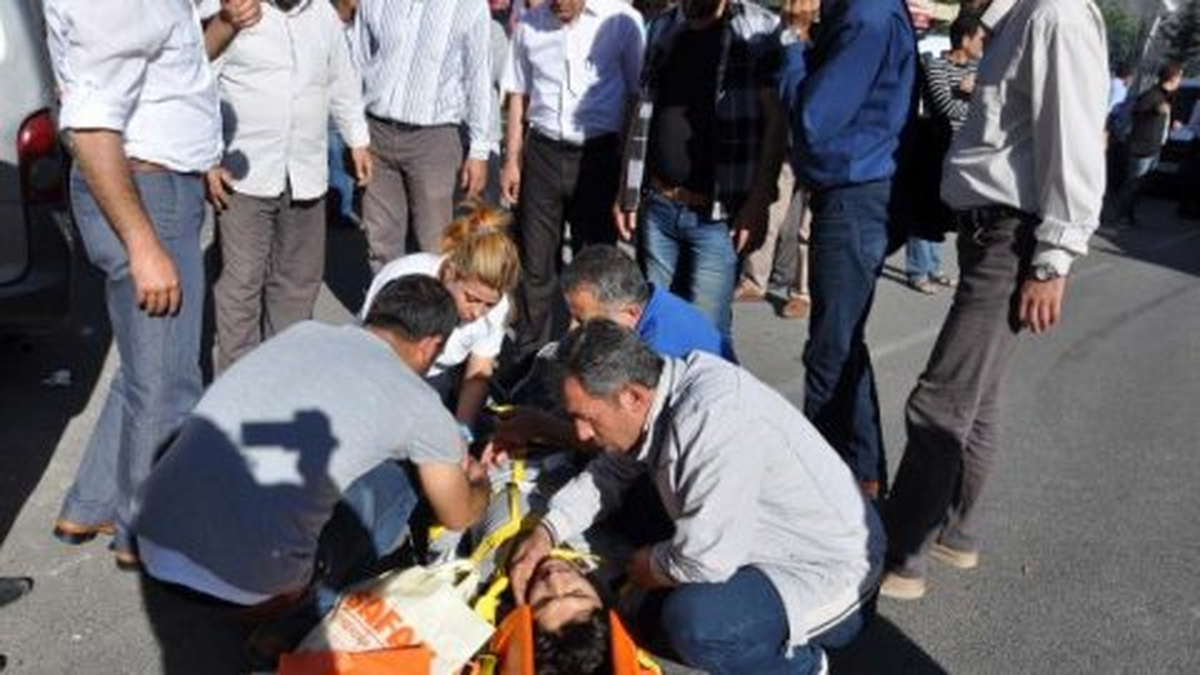 Adıyaman\'da Trafik Kazası: 2 Yaralı