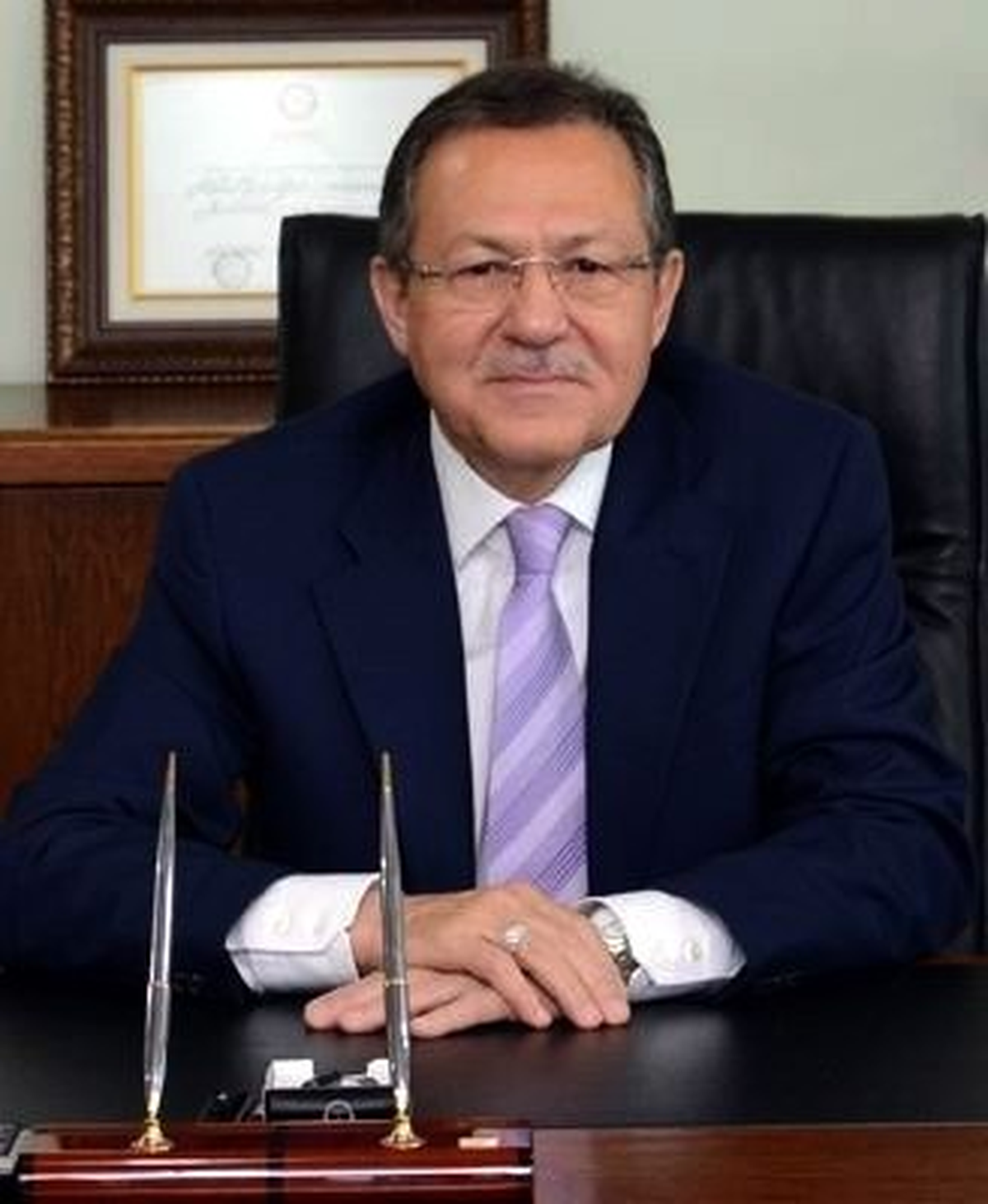 Ahmet Edip Uğur\'dan Kandil Mesajı