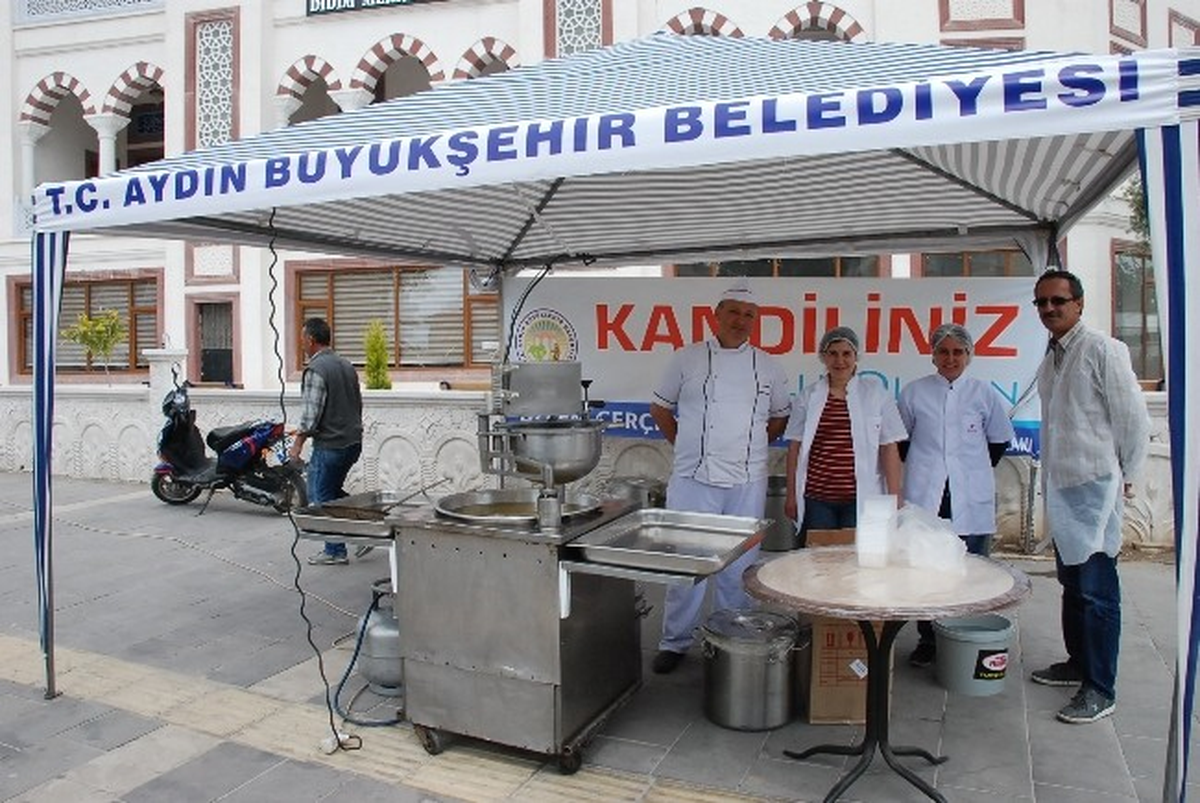 Aydın Büyükşehirden Didim\'de Lokma Hayrı
