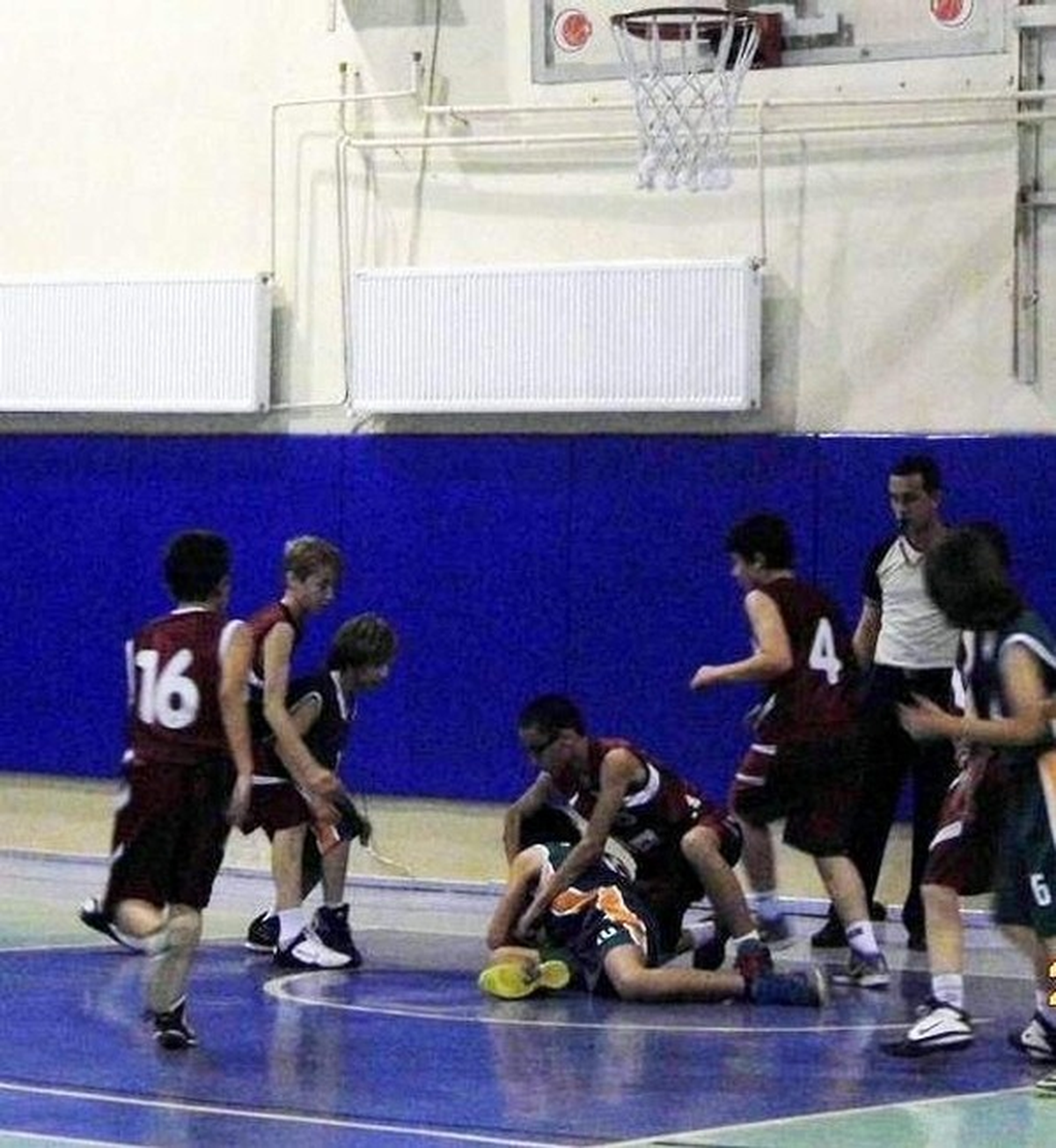 Aydın\'da Minik Basketçilerin Mücadelesi Sürüyor