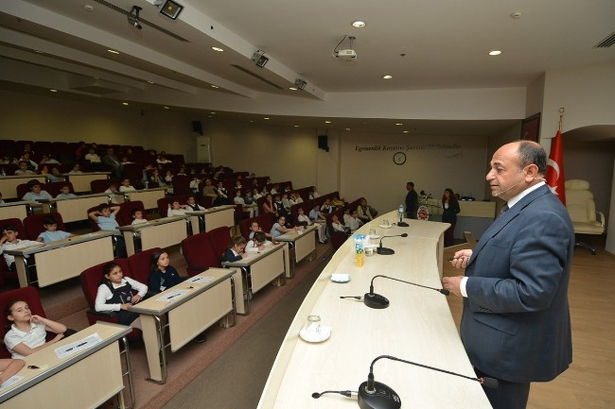 Başkan Arslan\'dan Öğrencilere Belediyecilik Dersi