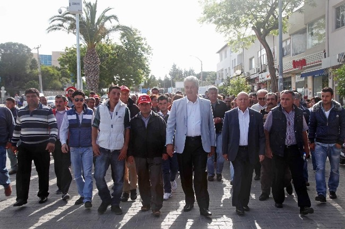Başkan Dalgıç, 1 Mayıs\'ı İşçileriyle Kutladı