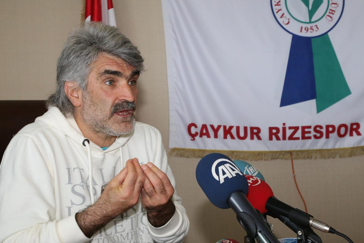 Çaykur Rizespor Teknik Direktörü Tütüneker Açıklaması