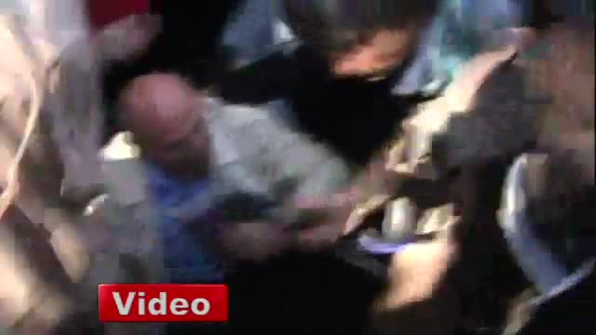 CHP'li Vekilden Polise Yumruk