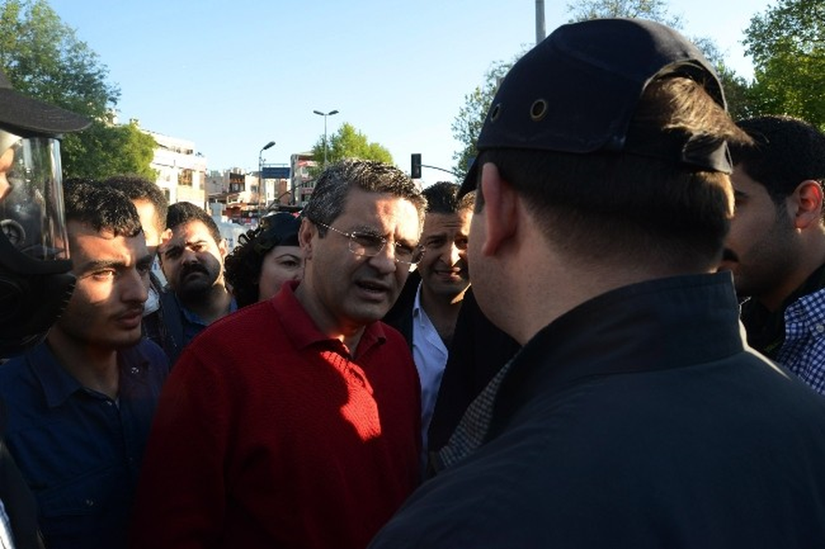 CHP\'liler ve Polis Arasında Arbede