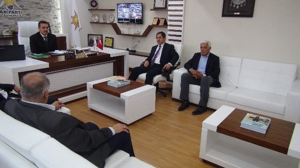 Eser\'den AK Parti Malatya İl Başkanlığı\'na Ziyaret