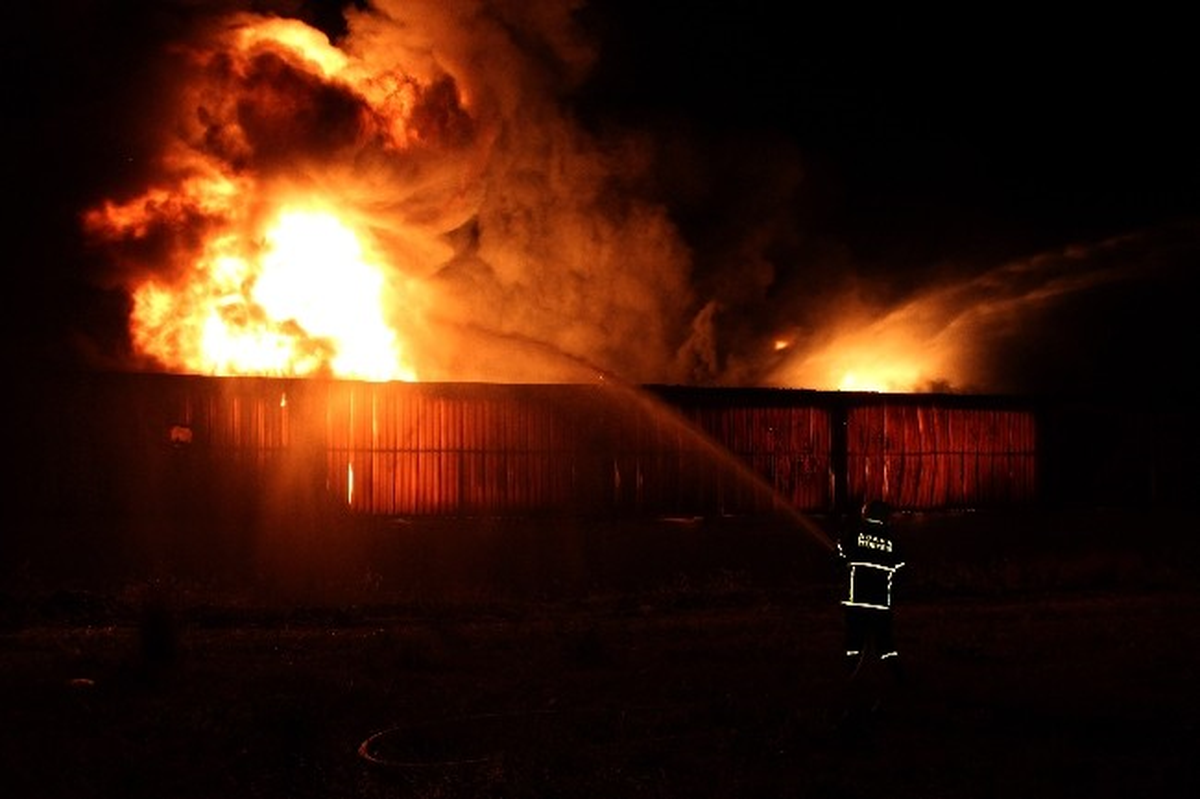 Fabrika Yandı, Kadın İşçiler Gözyaşlarına Boğuldu